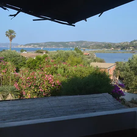 Casa Lentisco Nyaraló Porto Taverna